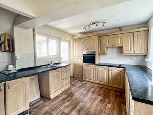 Photo 8- click for photo gallery